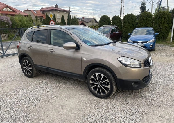 Nissan Qashqai cena 37900 przebieg: 145000, rok produkcji 2011 z Koło małe 704